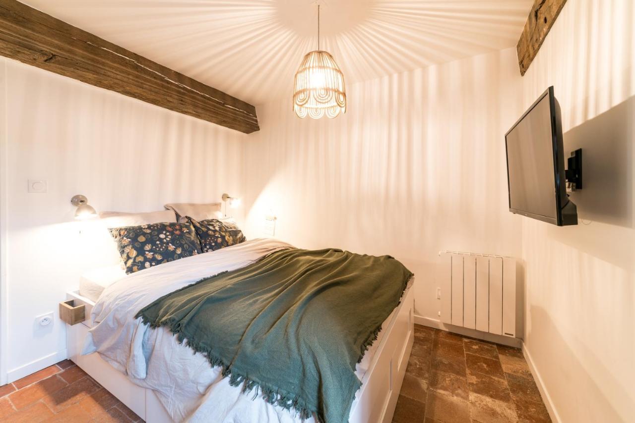 Appartement La Thébaïde - Maison de caractère à Saint-Jean-Saint-Maurice-sur-Loire Extérieur photo